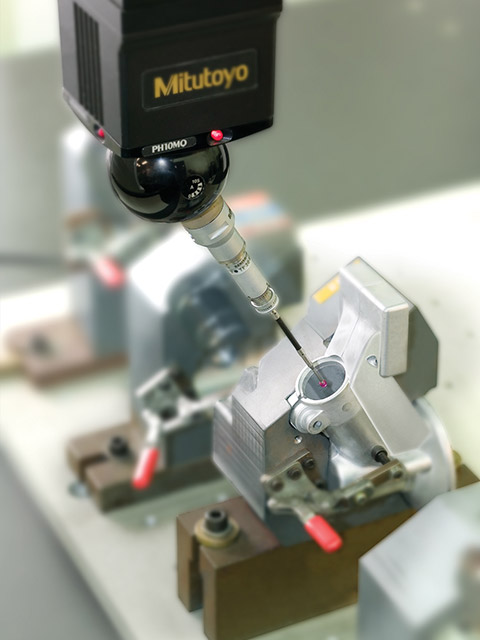 検査機器 | 高槻ダイカスト株式会社